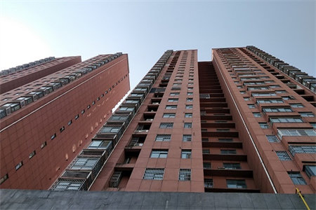 阳光丽景多层3室2厅1卫116万128m2精装修出售